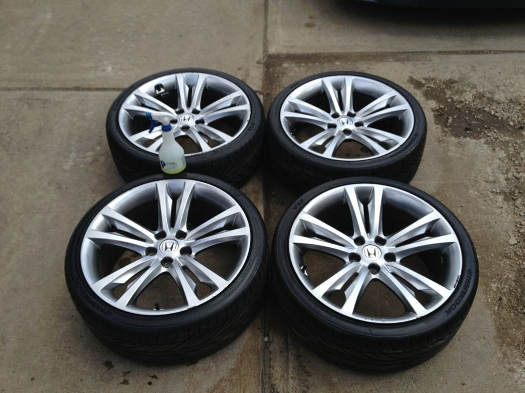 19" Hyundai Genesis Track Coupe Wheels installed Drive Accord Honda